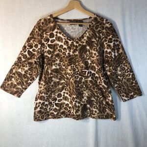 Additions Chico's Size 2 Brown White Animal Print Knit Tee Shirt Cotton Blend